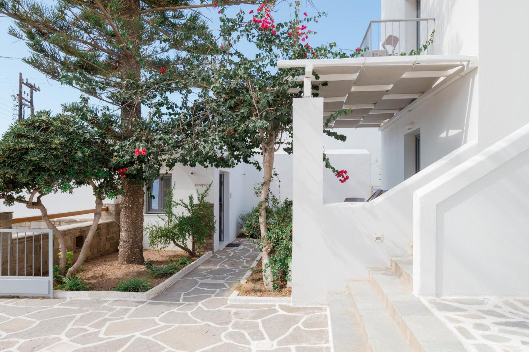 Nautilus Apartments-Suites Párosz Kültér fotó