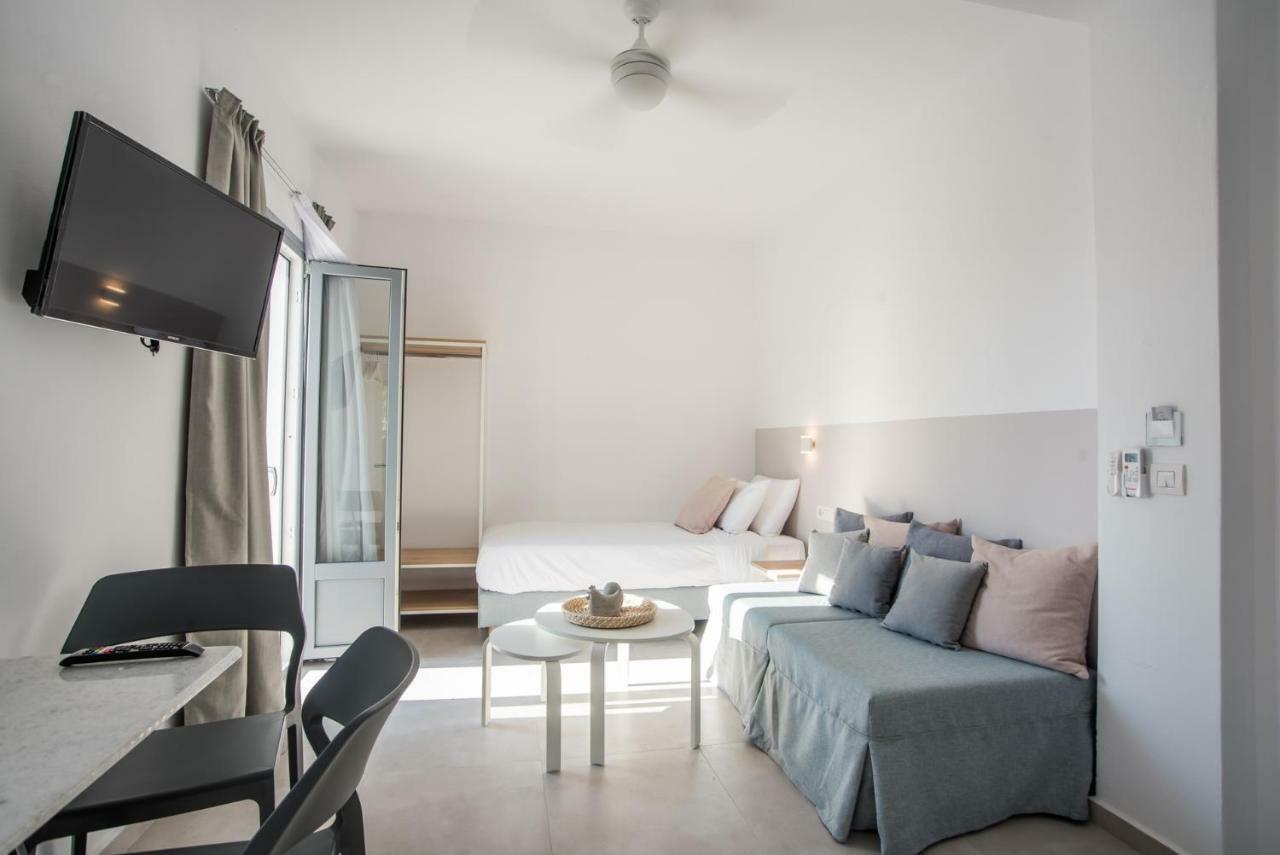 Nautilus Apartments-Suites Párosz Kültér fotó